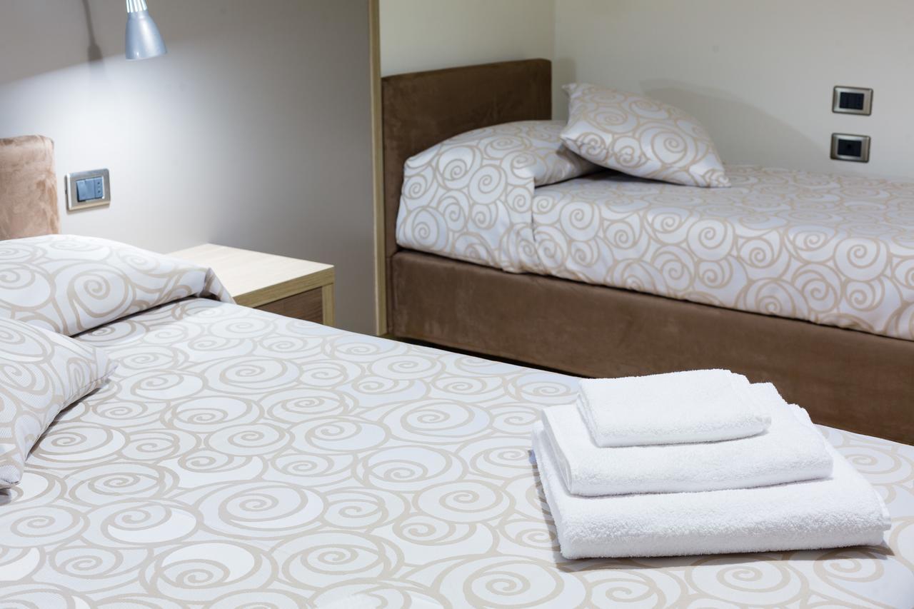 וירג'יו Burlamacco Suites מראה חיצוני תמונה